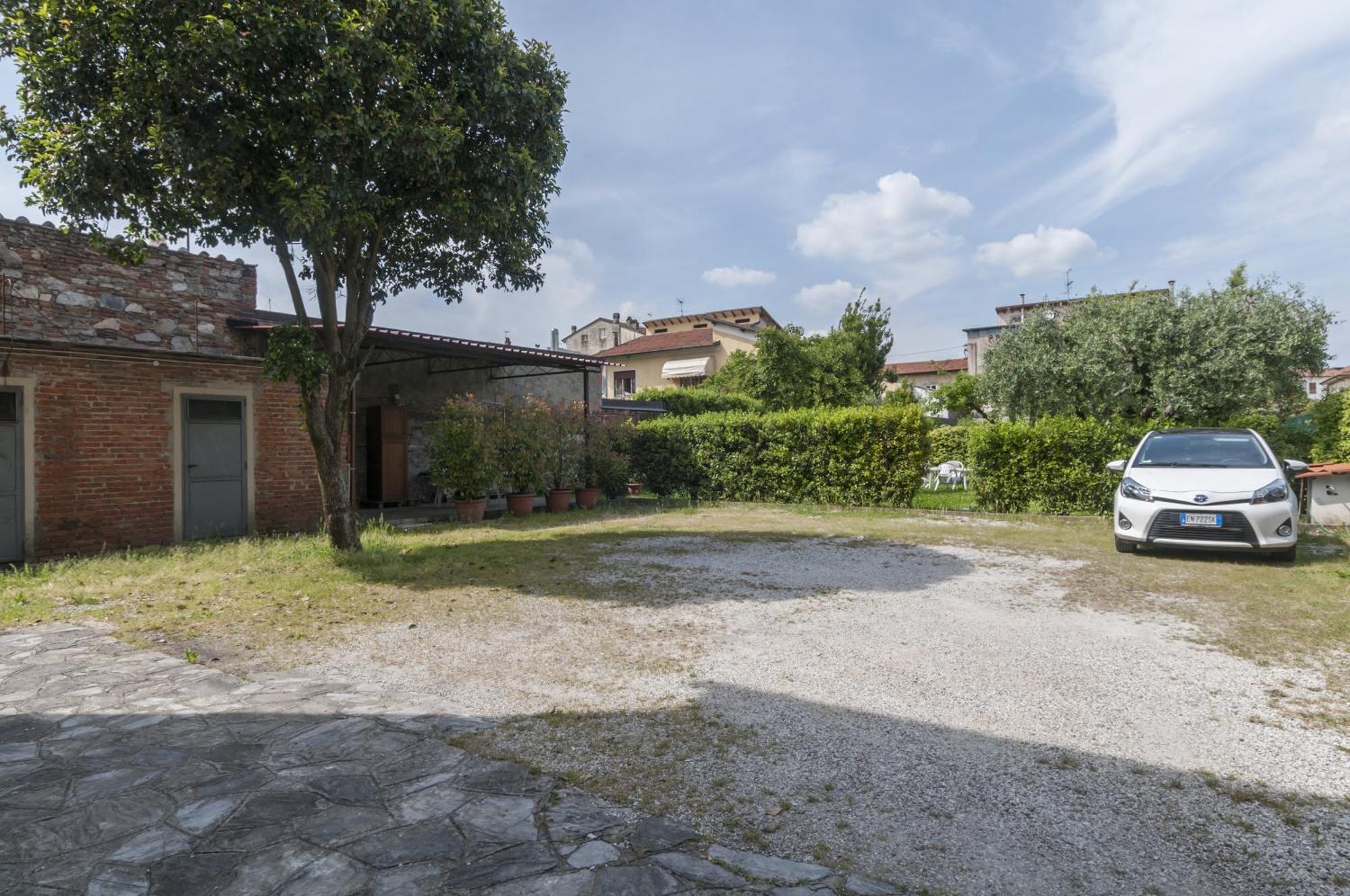 Affittacamere Arancio Lucca Exterior photo