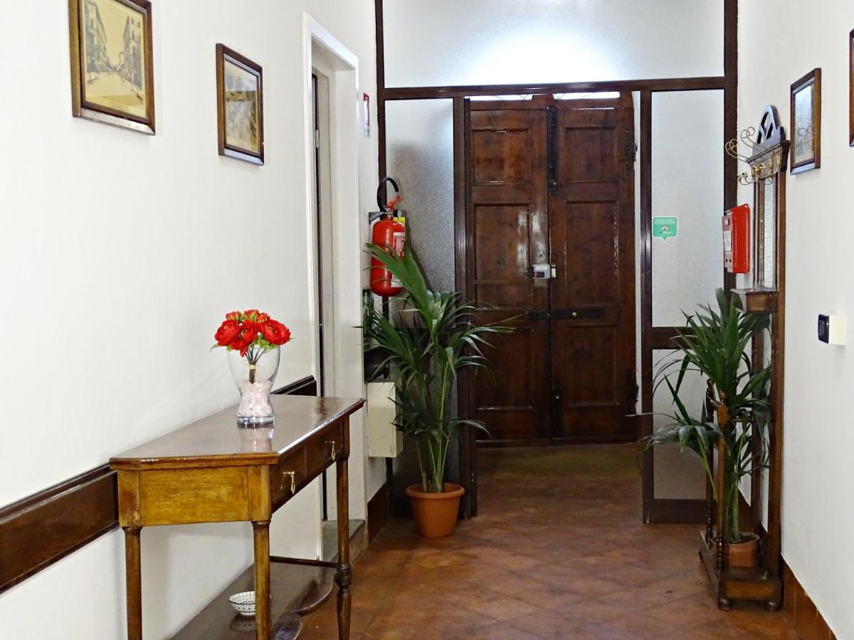 Affittacamere Arancio Lucca Exterior photo